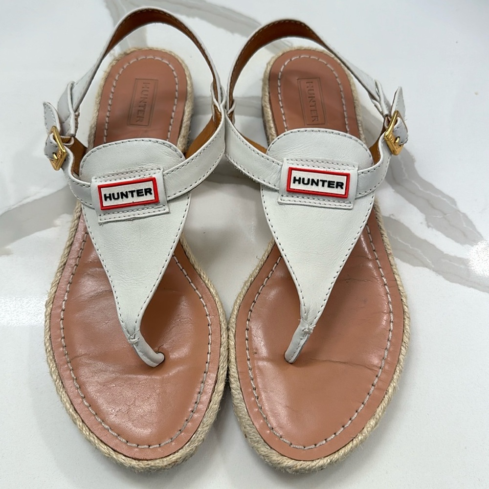 Hunter size 10 white leather/raffia sandal